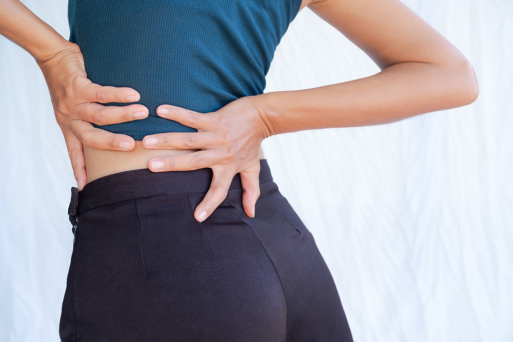 13 common causes of lower back pain in women