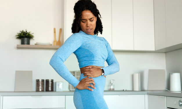 6 possible reasons why your hips hurt at night